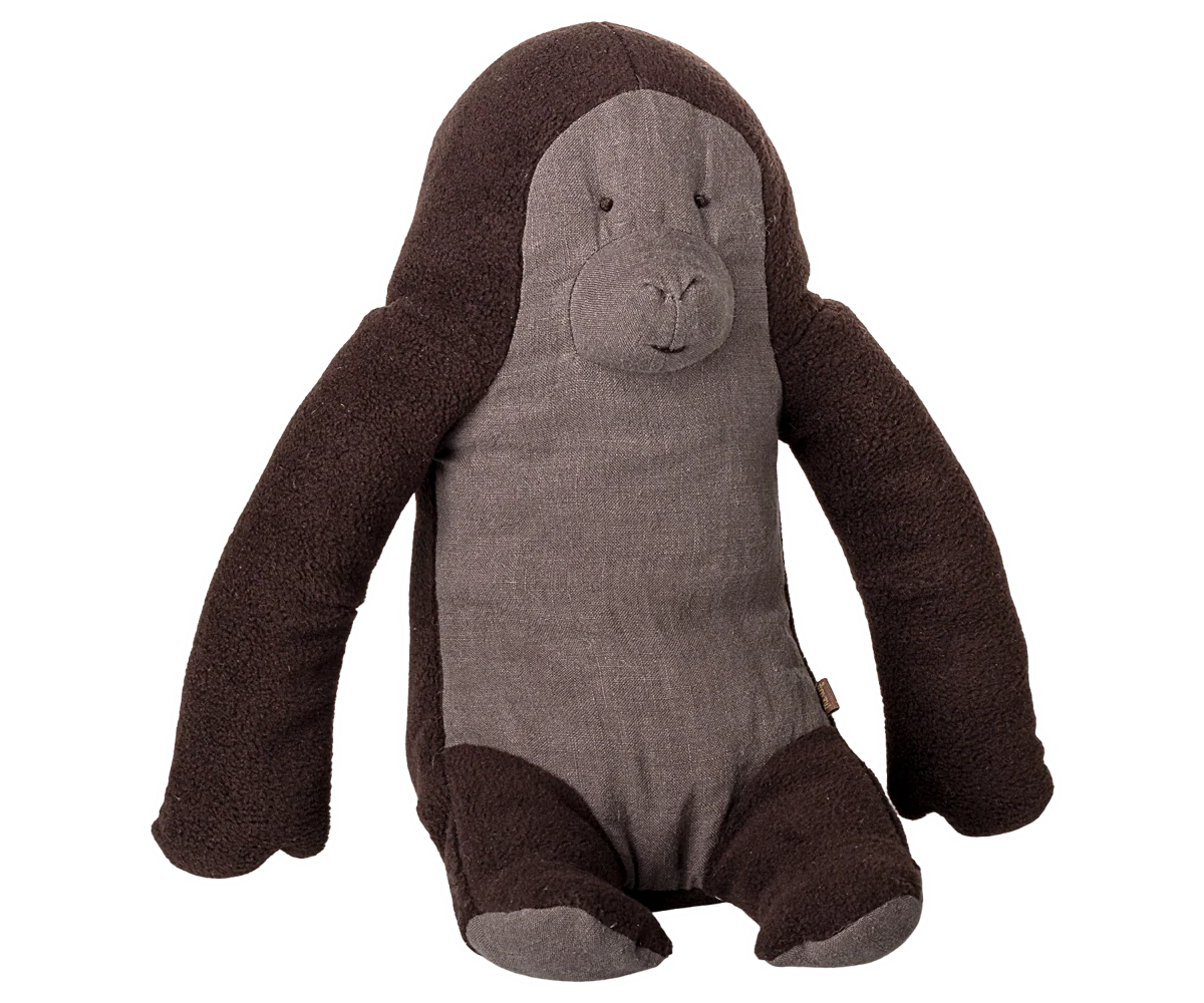 Medium Gorilla Safari Friend