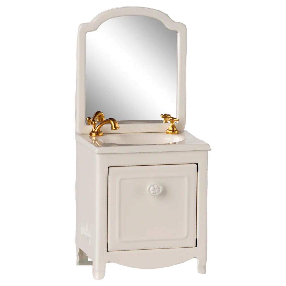Off white sink with mirror