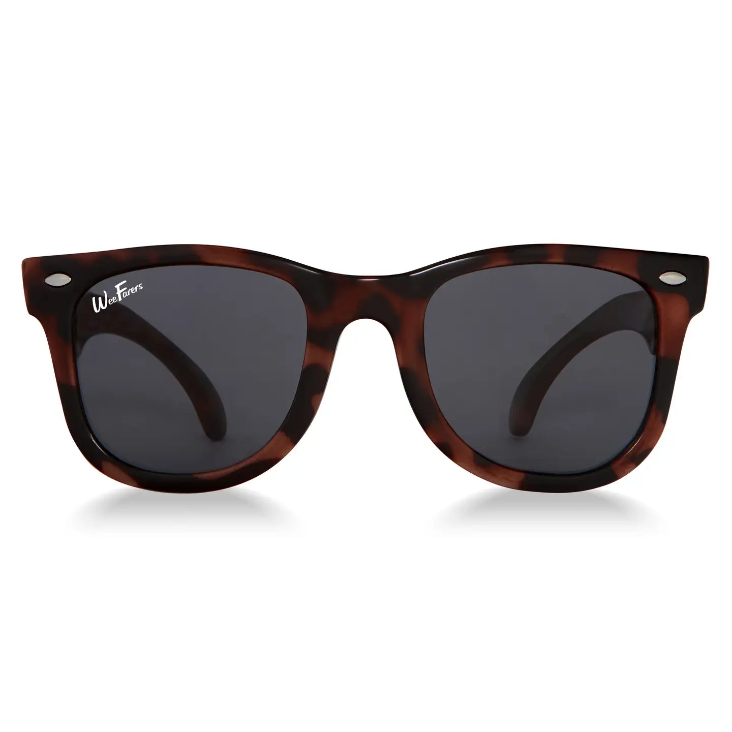 Sunglasses with tortoiseshell frame and dark lenses