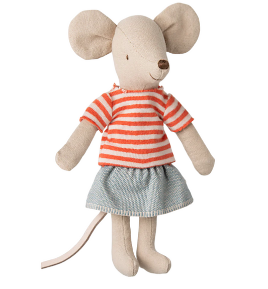 Sister Mouse-Big Sister