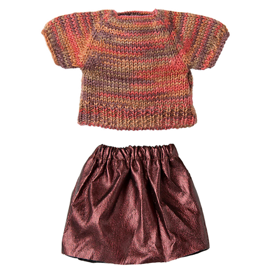 Skirt & Knitted Blouse- Mum Mouse