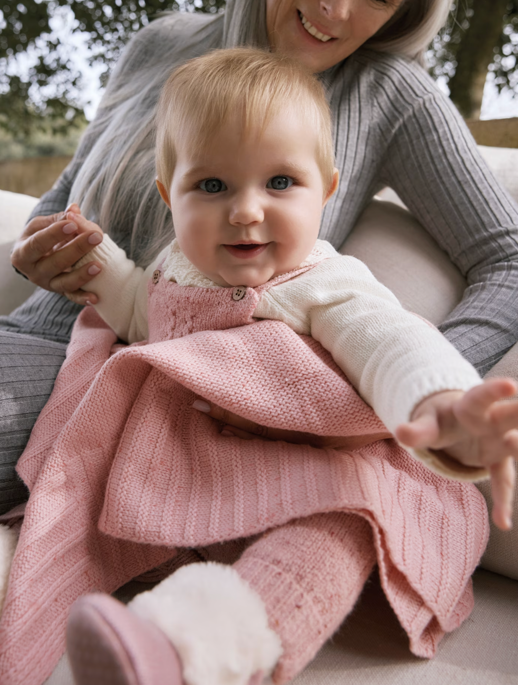 Orchid Pink Knit Blanket