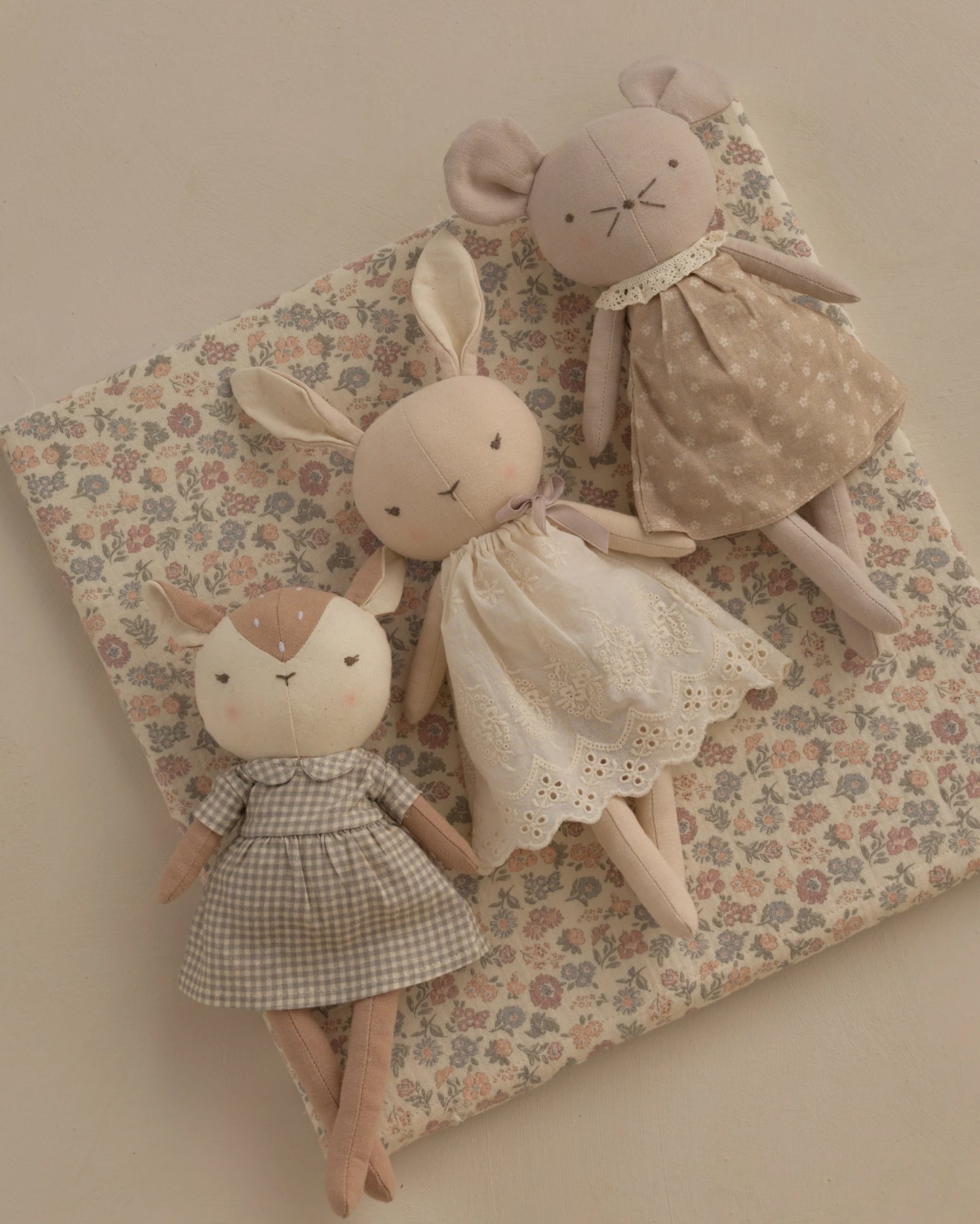 Goldie Mouse Doll