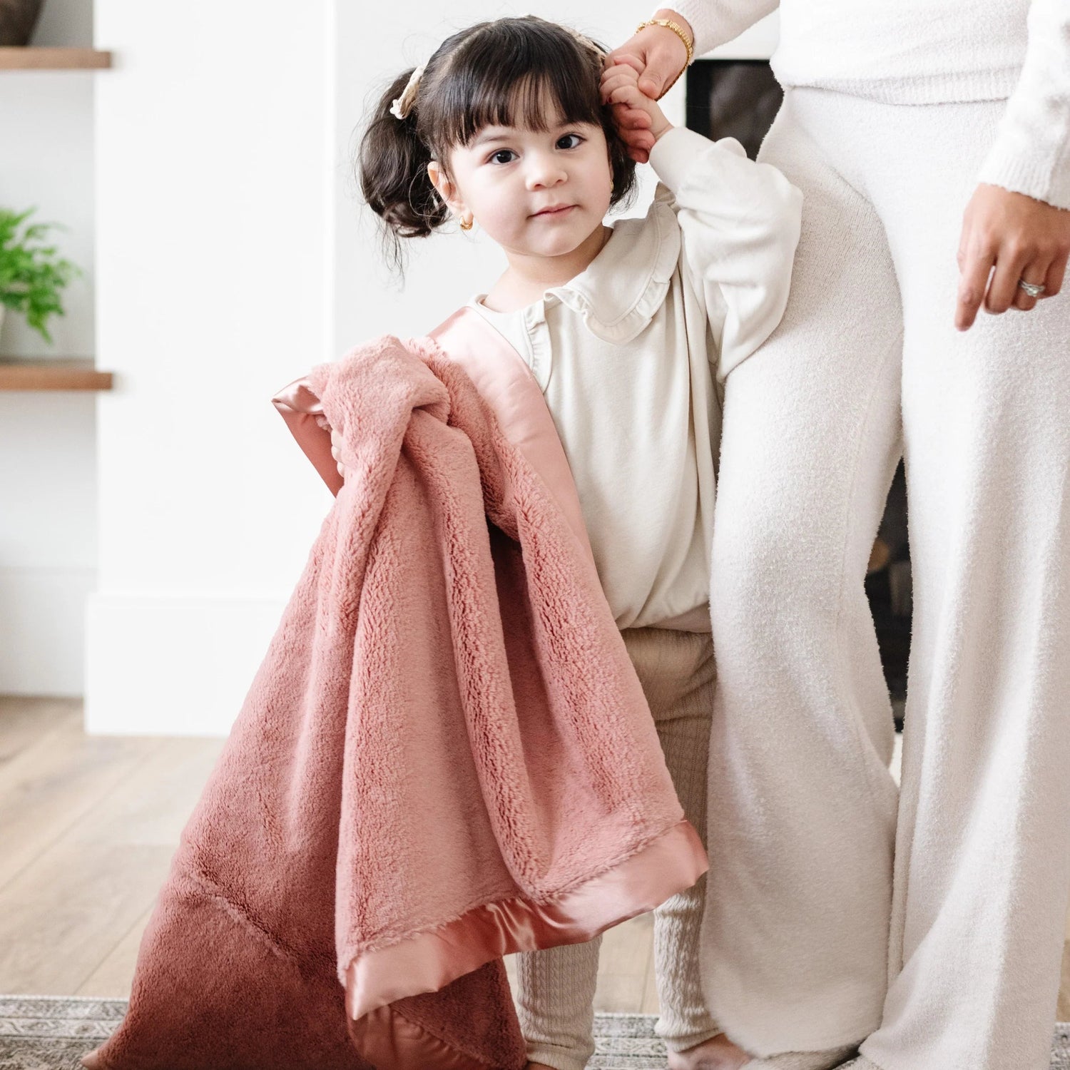 Satin Border Receiving Blanket 191 GIFT BABY Saranoni Dusty Peach