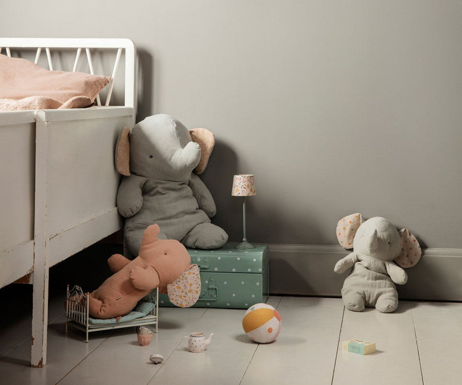 Medium Grey Elephant 196 TOYS CHILD Maileg