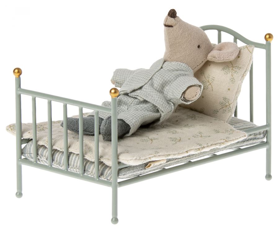 Mint Vintage Mouse Bed 196 TOYS CHILD Maileg