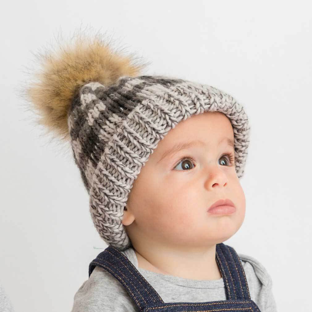 Pom Beanie Hats Huggalugs Grey Buffalo 0-6m
