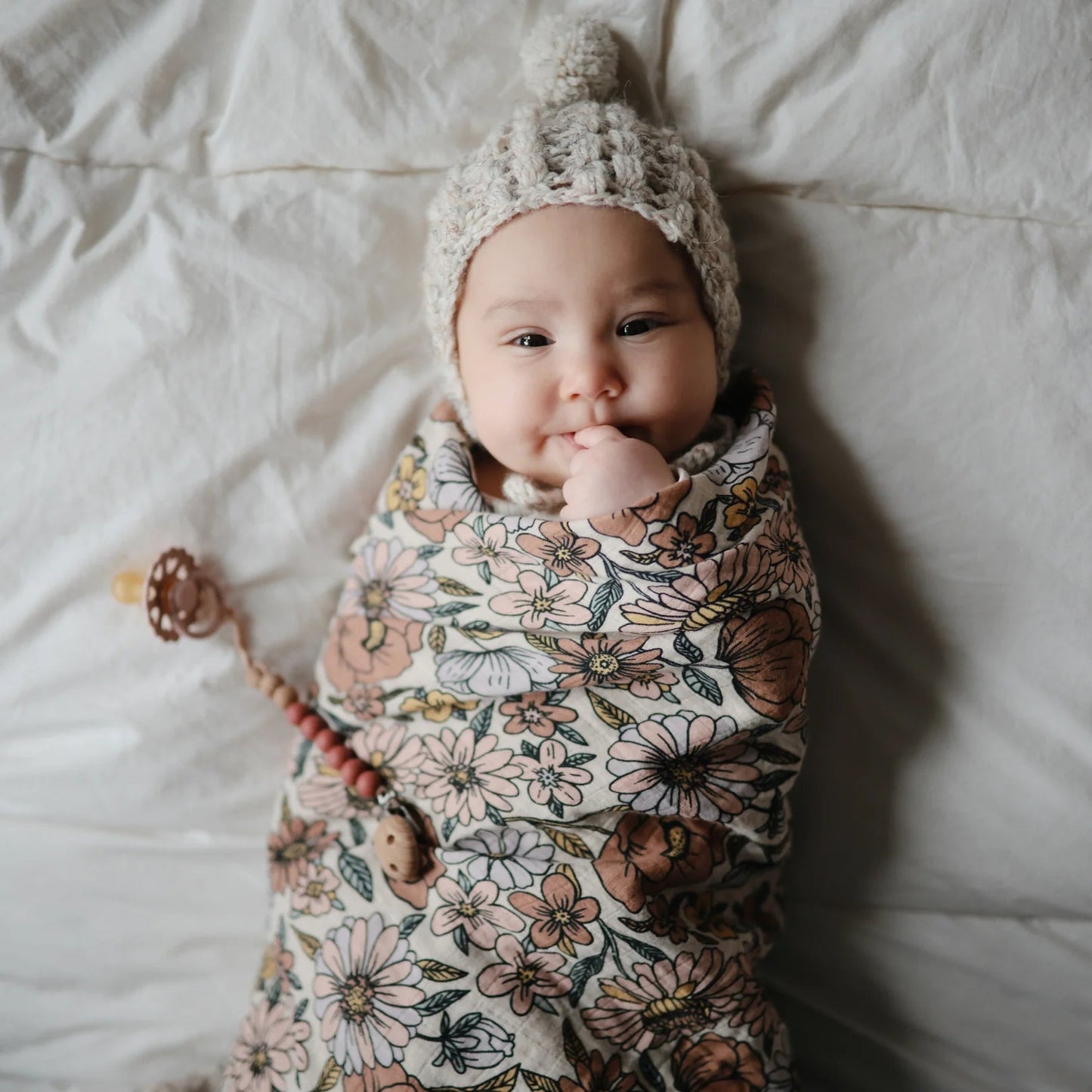 Retro Flowers Organic Cotton Muslin Swaddle 180 BABY GEAR Mushie