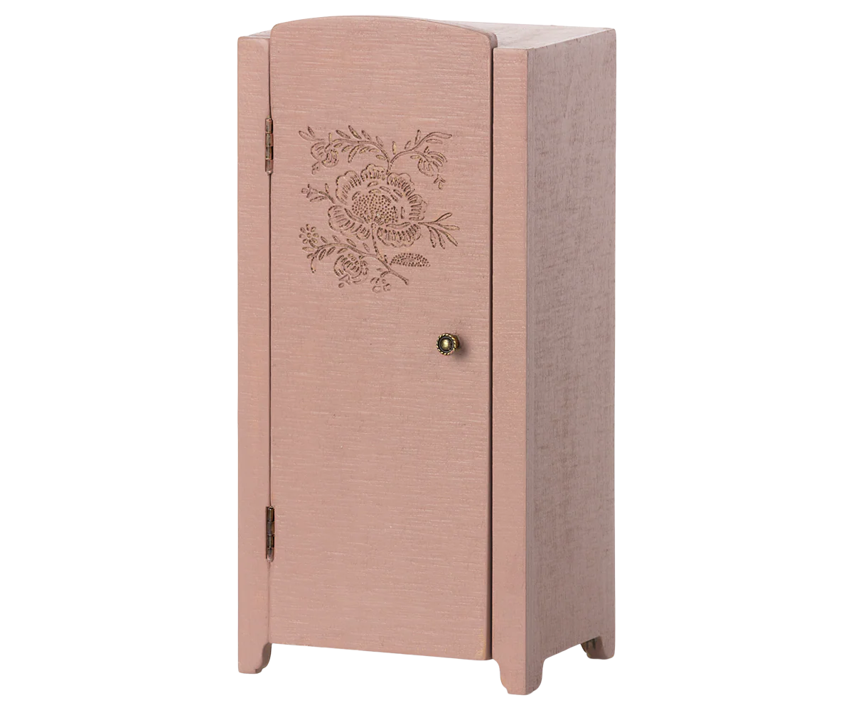 Light Rose Closet - Miniature