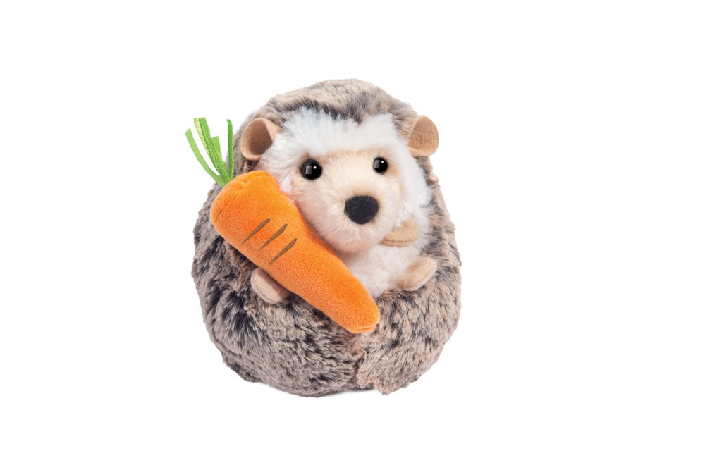 Spunky Hedgehog w/ Carrot