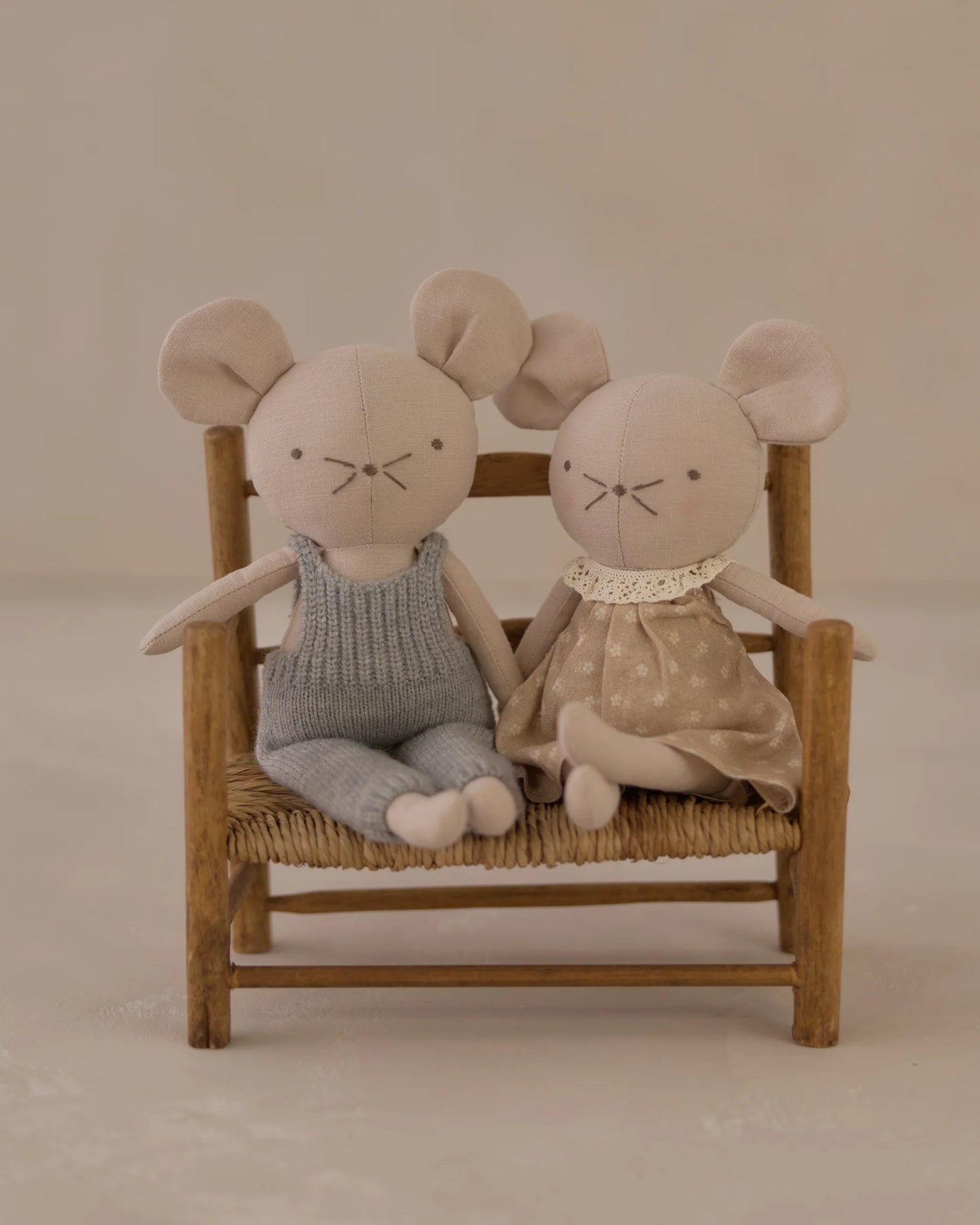 Goldie Mouse Doll