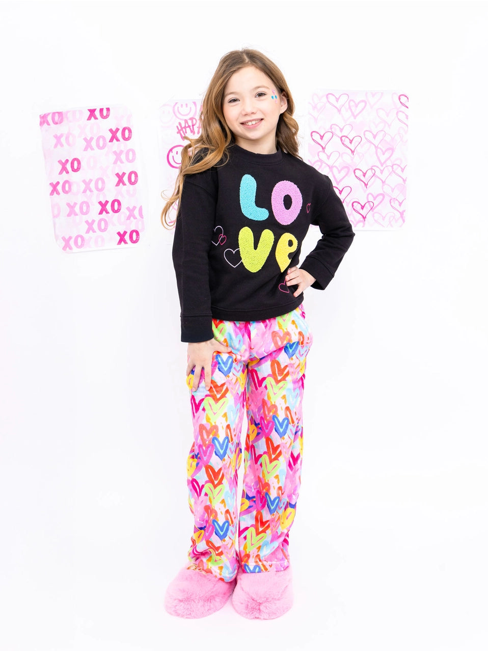 Graffiti Hearts Cozy Pant