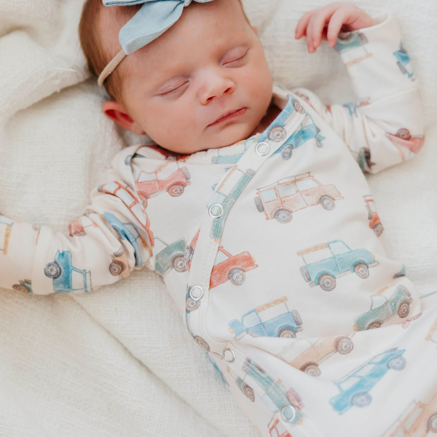 Colorful vehicle print baby gown with knotted bottom