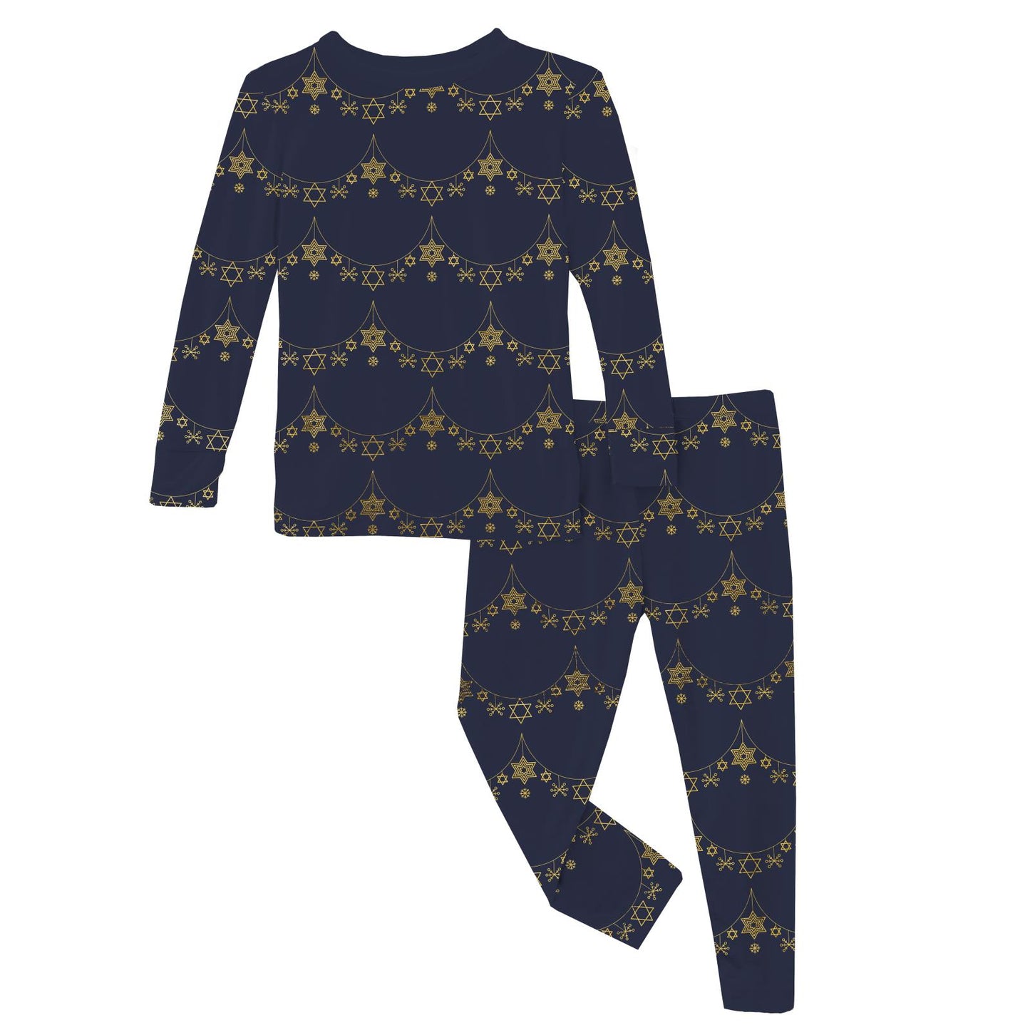 A navy blue two-piece pajama set for girls with a Christmas garland pattern.