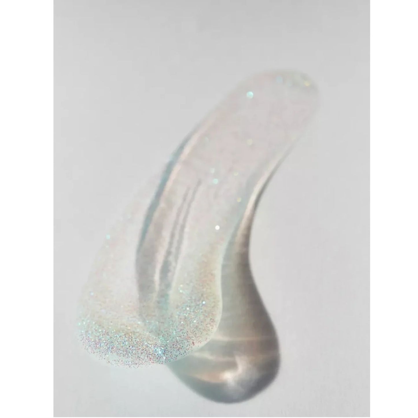 Minty roll-on shimmer for face, hair, and body