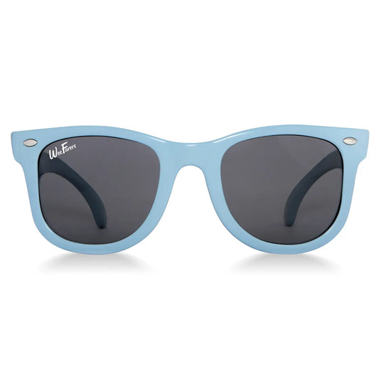 Blue sunglasses with dark lenses 
