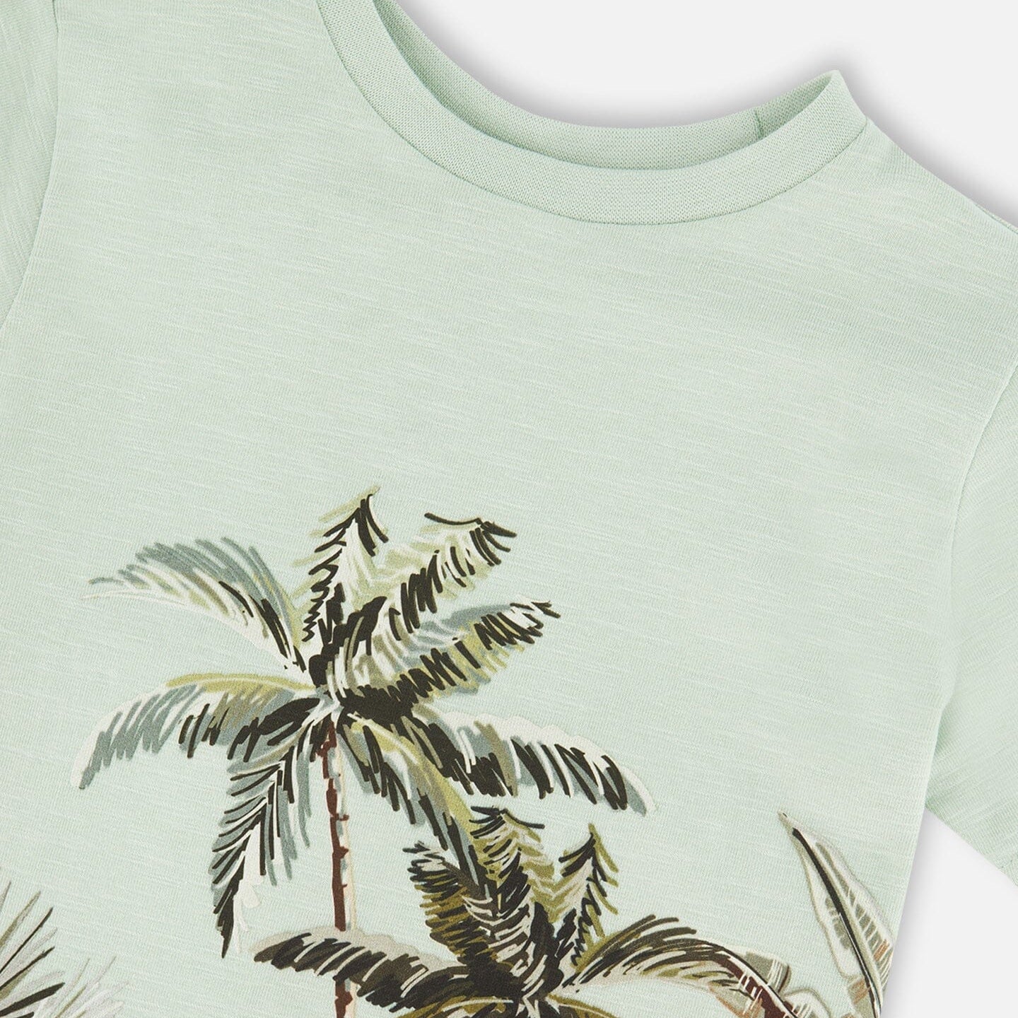 Surf Spray Jungle Tee