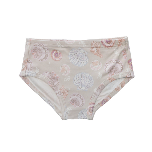 Pair of girl's underwear with shell pattern 