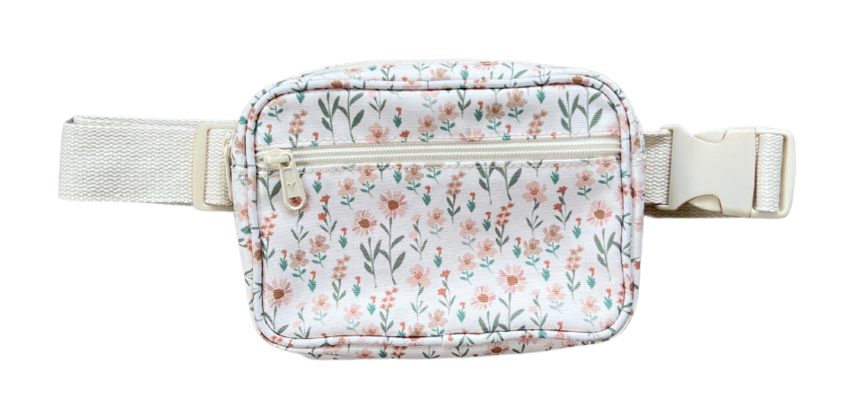 Daisy Field Belt Bag