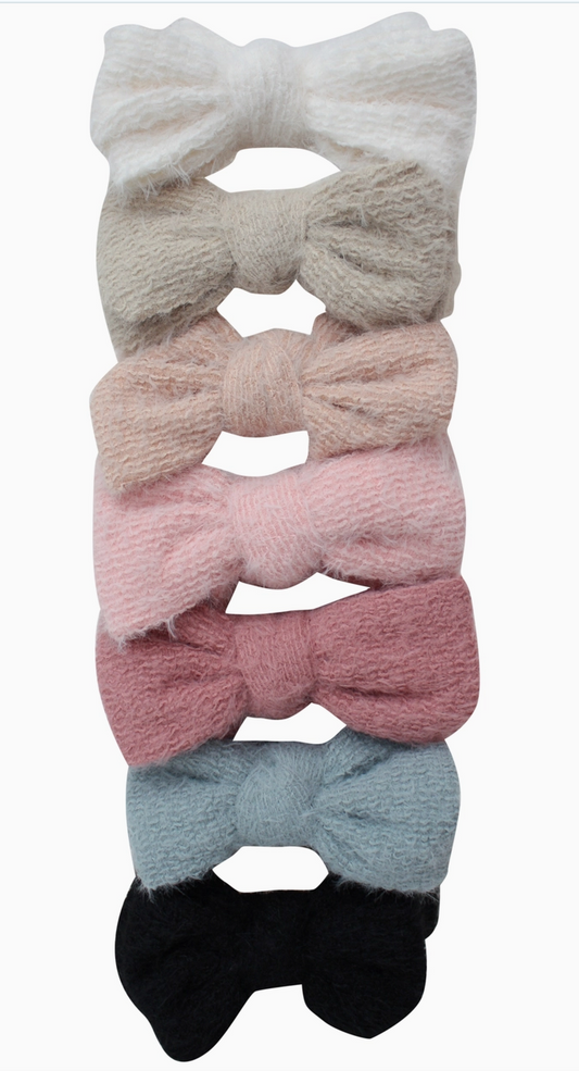 Light Pink Fuzzy Knit Baby Headband