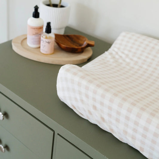 Gingham changing cover