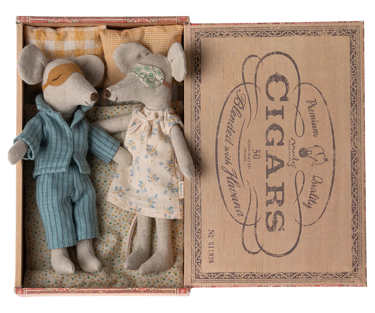 Mum & Dad Mice In Cigar Box 196 TOYS CHILD Maileg 