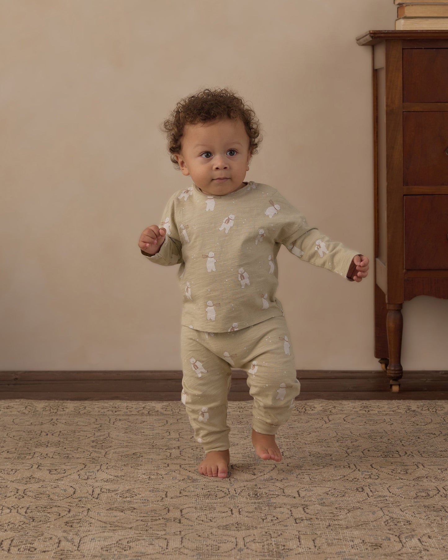 Close up of the polar bear print on the cotton jersey set
