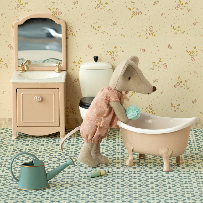 SHOP TOYS